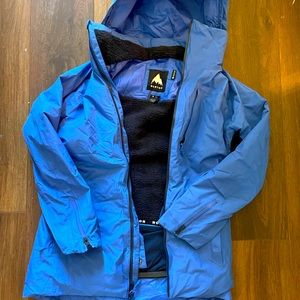 Burton womens GORE-TEX Snow Jacket Small